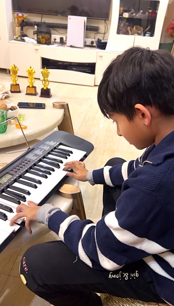 guitar tutor at home in Greater Kailash, home guitar teacher in Greater Kailash Part 1, home guitar classes in Greater Kailash Part 2, guitar tutor at home in Hauz Khas, home guitar teacher near Hauz Khas Village, guitar tutor at home in Saket, home guitar classes near Saket Metro, guitar tutor at home in Malviya Nagar,, guitar tutor at home in Defence Colony, best home guitar teacher in Defence Colony, guitar tutor at home in Vasant Vihar, home guitar classes in Vasant Vihar South Delhi, guitar tutor at home in Vasant Kunj, home guitar teacher near Vasant Kunj South Delhi, guitar tutor at home in Lajpat Nagar, home guitar classes in Lajpat Nagar for beginners, guitar tutor at home in Panchsheel Park, home guitar teacher in Panchsheel Enclave, guitar tutor at home in Green Park, home guitar classes near Green Park Market, guitar tutor at home in Safdarjung Enclave, home guitar teacher near Safdarjung Enclave South Delhi, guitar tutor at home in Golf Links Delhi, Private Guitar Teacher