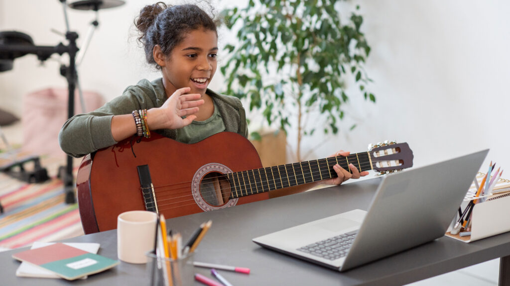 Online guitar classes